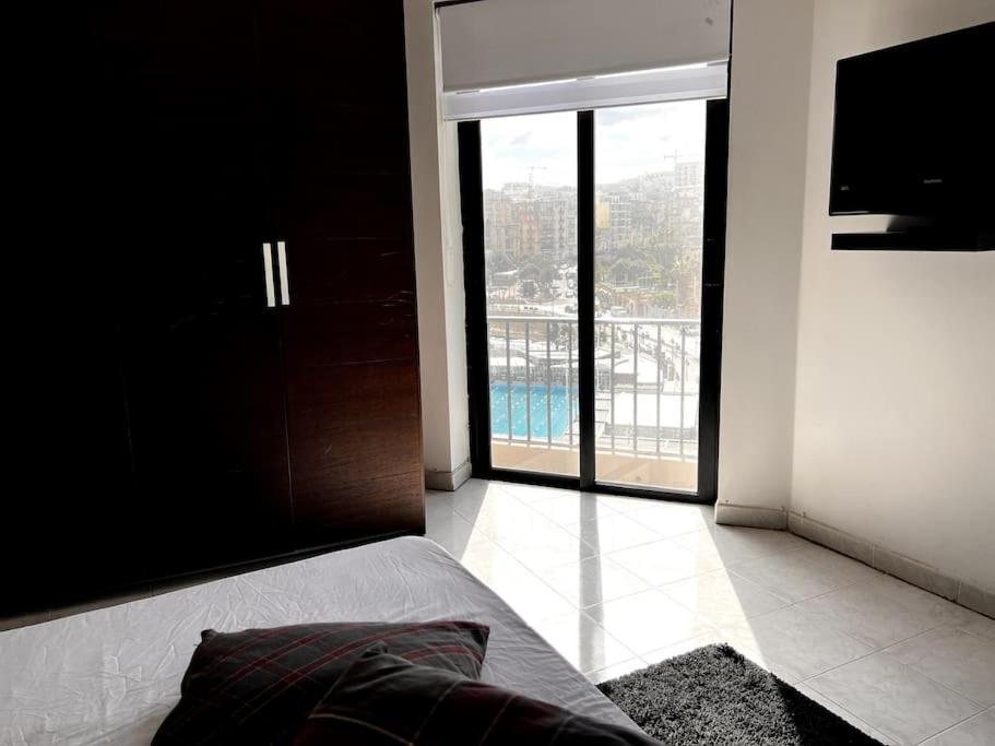 Seafront Meridionale 2Bedroom Apartment Сент Джулианс Экстерьер фото